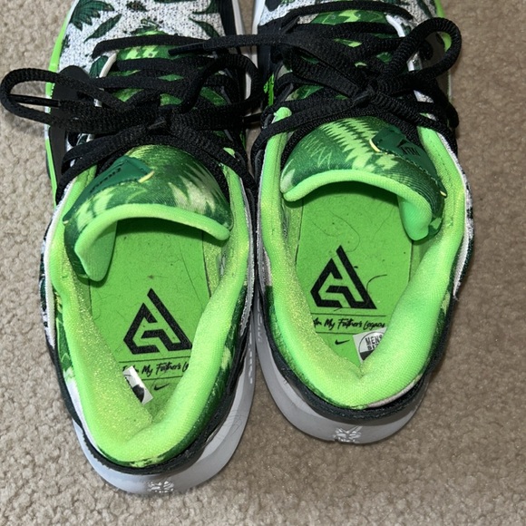 Nike Zoom Freak 2 Naija Shoes - Picture 8 of 10